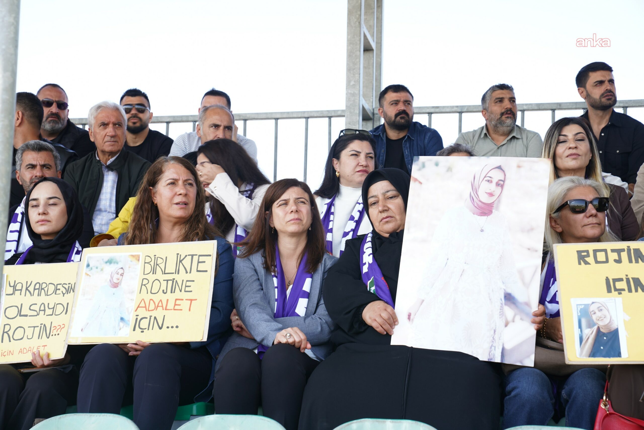 Amedspor Kadın Futbol Takımı’nın maçında Rojin Kabaiş için adalet çağrısı