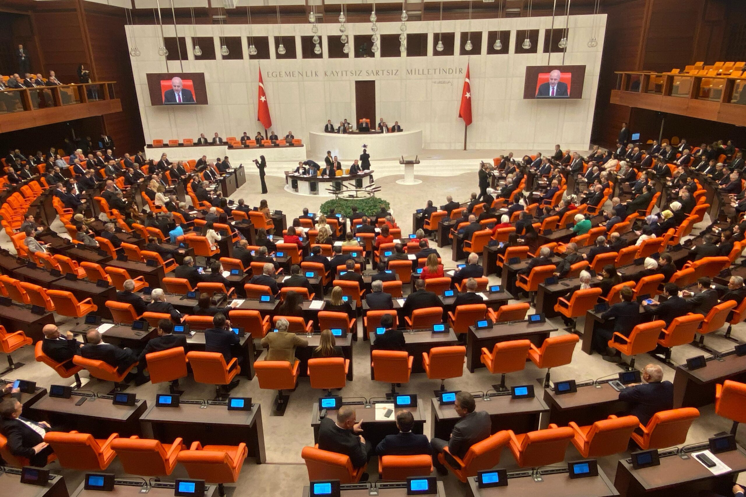 Irak-Suriye tezkeresi Meclis’ten geçti: TSK’ye 3 yıl daha sınır ötesi yetkisi verildi