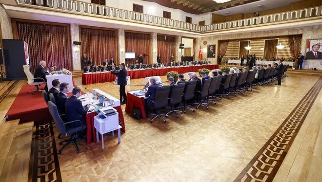 Komisyonun bugünkü toplantısı: Kadın ve gençlik örgütleri dinlenecek