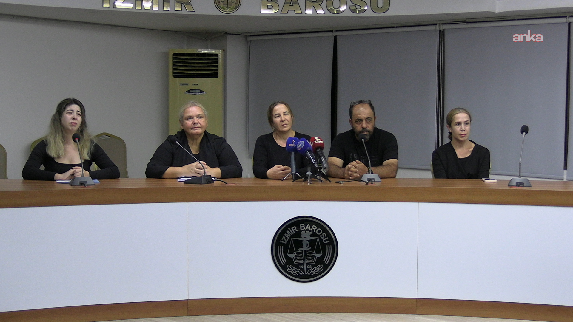 İzmir’de lise birincisi tutuklandı: ‘Asmin’in yeri cezaevi değil, okulu’
