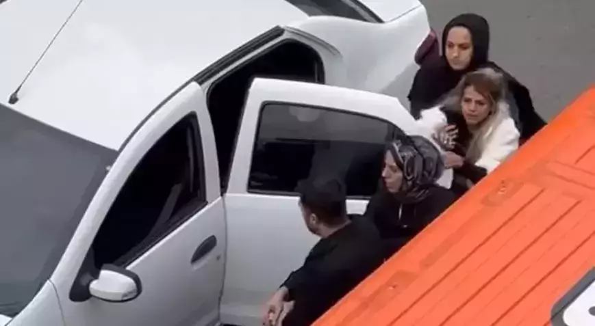 İstanbul’da erkek şiddeti: Otomobilden indirdiği kadını darp etti