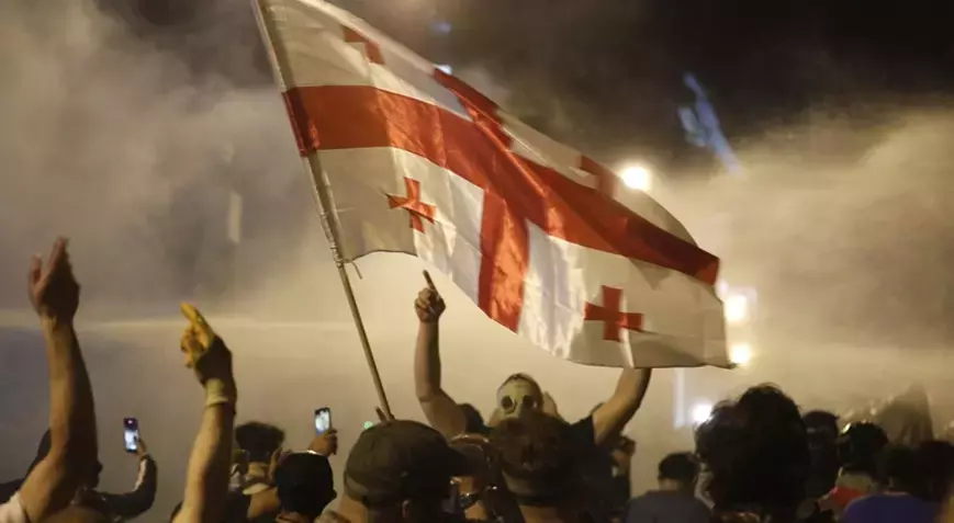 Gürcistan’da hükümet 3 muhalefet partisinin yasaklanmasını istiyor