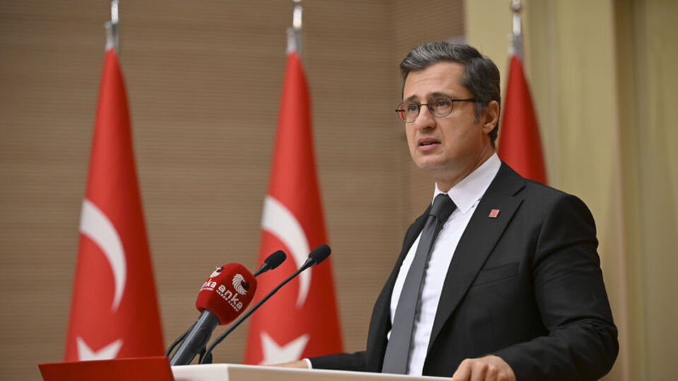 Deniz Yücel:İmamoğlu’nu casuslukla suçlayıp 86 milyonun gözünde itibarsızlaştıramazsınız
