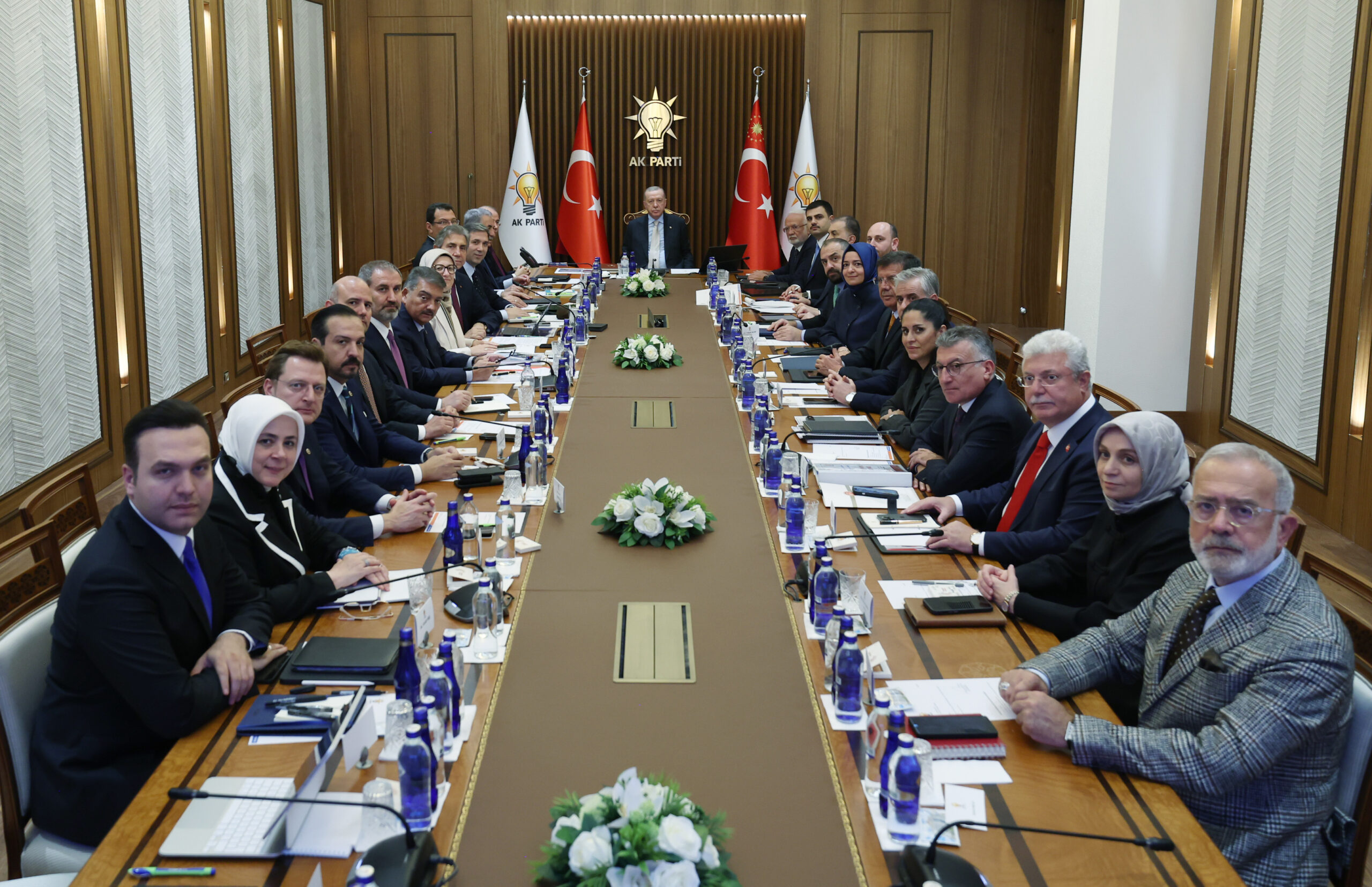 AK Parti MYK toplandı