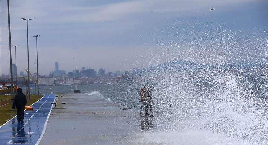 Meteoroloji uyardı: Marmara ve Ege’de sağanak ve fırtına geliyor