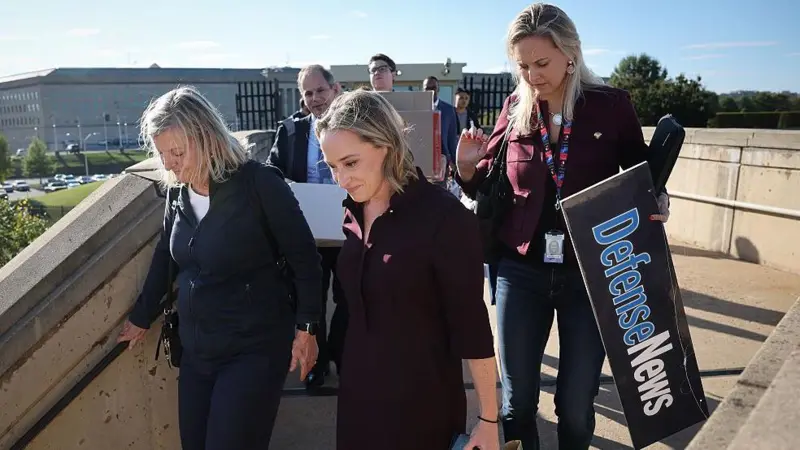 Gazetecilerden protesto: ABD medyası Pentagon’un kısıtlamalarını reddetti