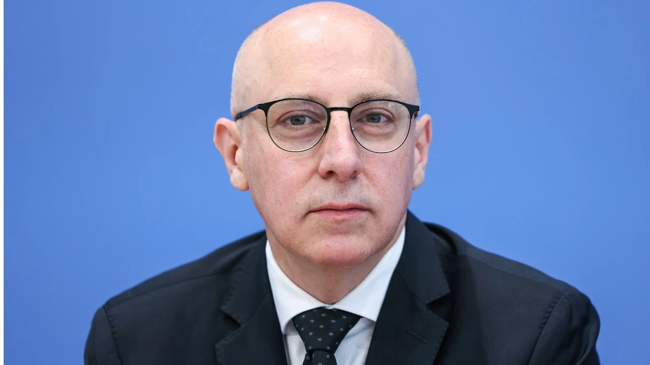 Sinan Selen Alman iç istihbaratının başına resmen atandı