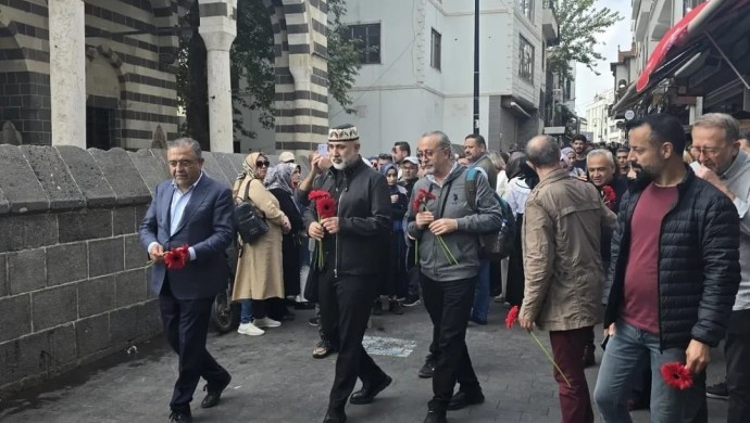 Koma Amed’den Tahir Elçi anması