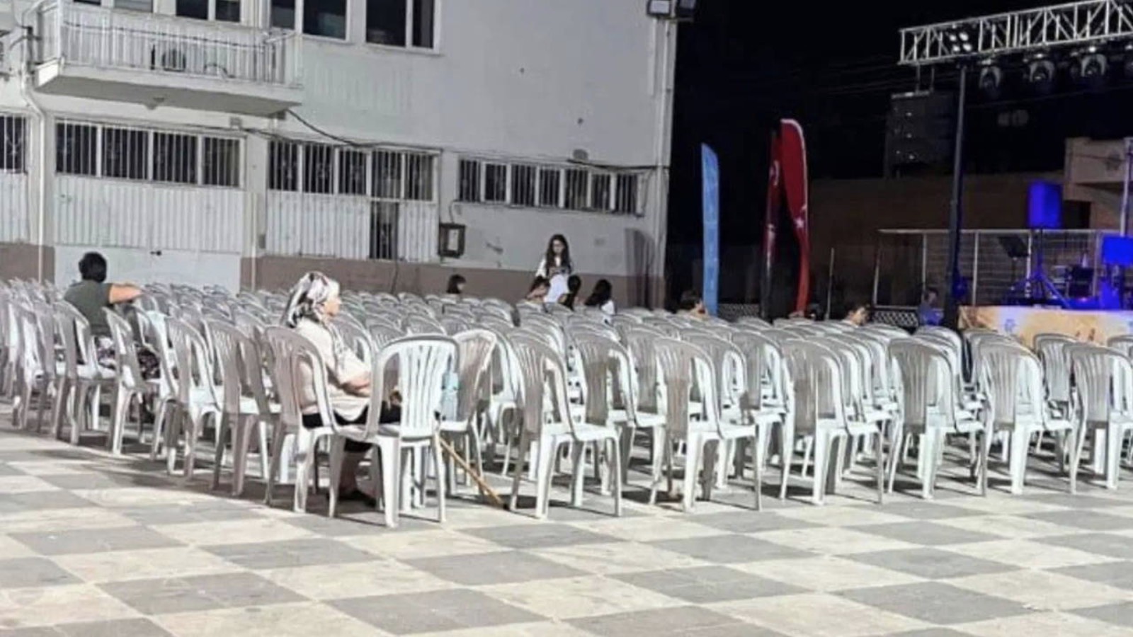Gazeteci Emin Aydın, Özlem Çerçioğlu haberi nedeniyle tutuklandı