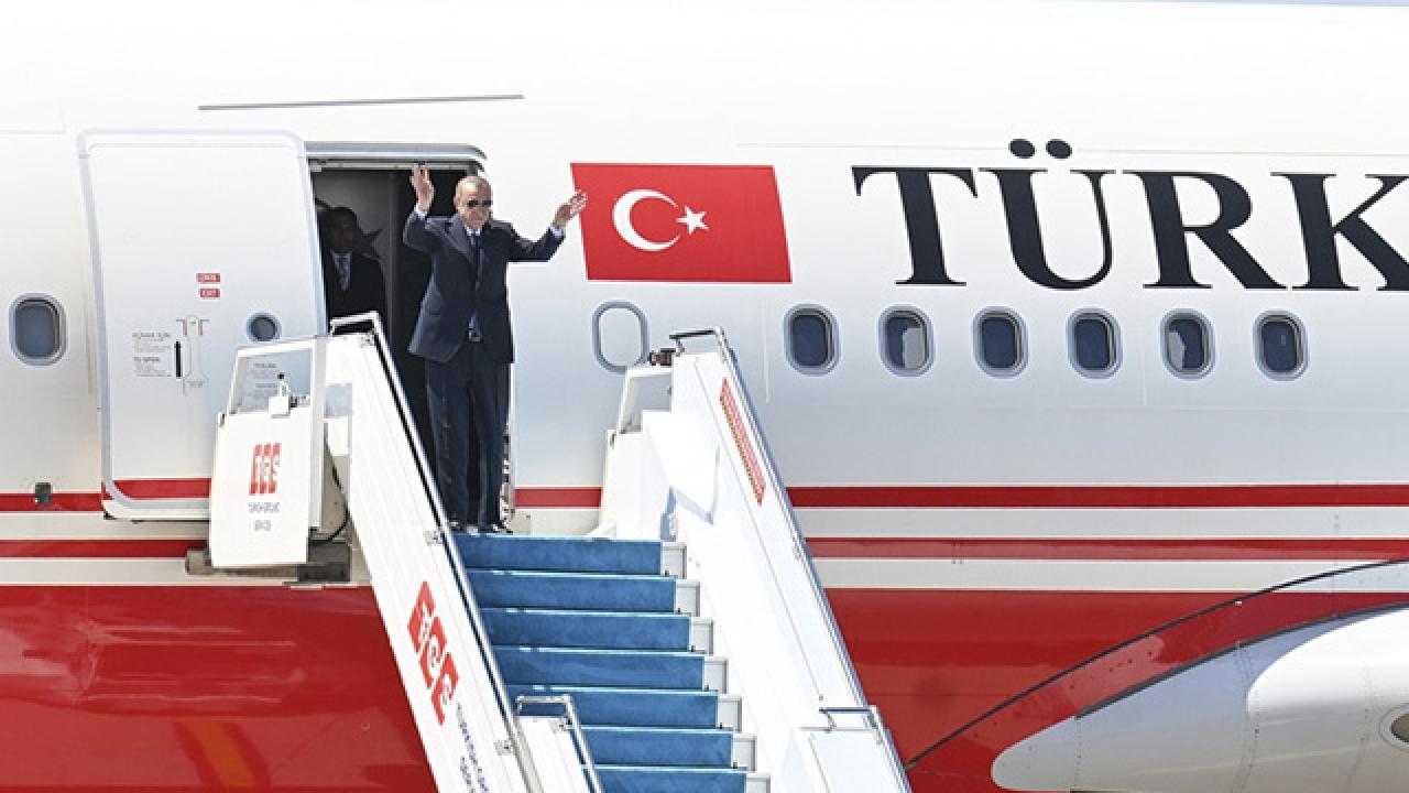 Cumhurbaşkanı Erdoğan, Mısır’a gitti