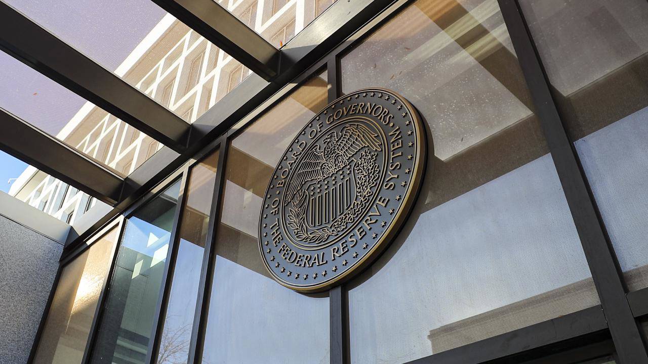 Fed faiz kararını açıkladı: Politika faizini 25 baz puan aşağı çekti