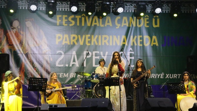 Kayapınar’da Kadın Emek Buluşması ve Kültür Festivali sürüyor