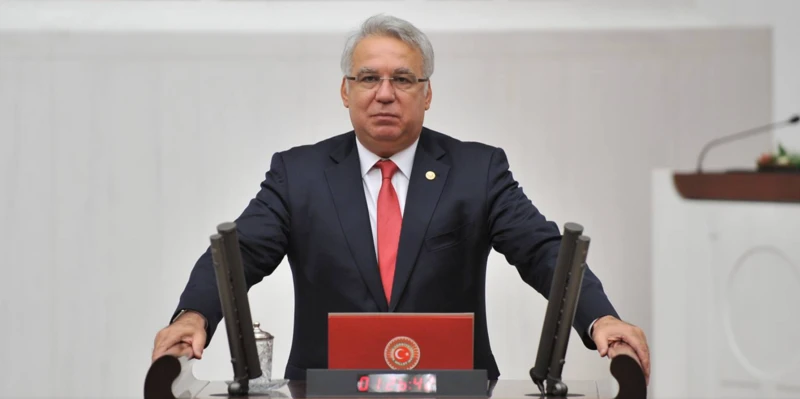 Cumhurbaşkanı’na hakaret: Eski AK Parti milletvekili Hüseyin Kocabıyık tutuklandı