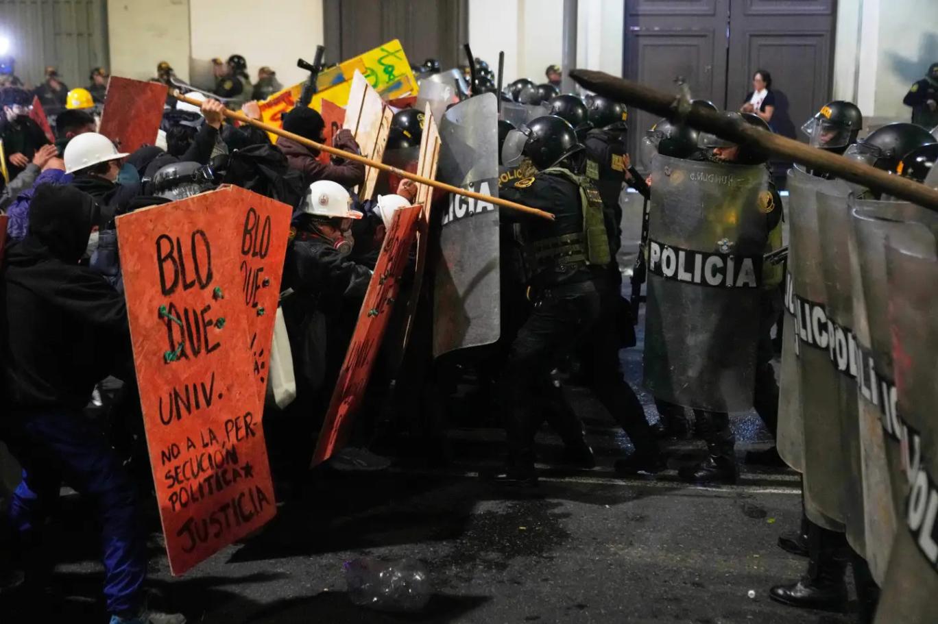 Z kuşağı protestoları bu kez Peru’da