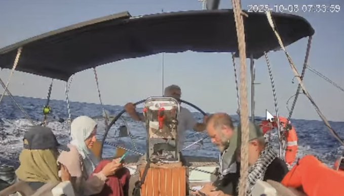 Küresel Sumud Filosu’ndaki ‘Marinette’ gemisi ablukayı zorluyor