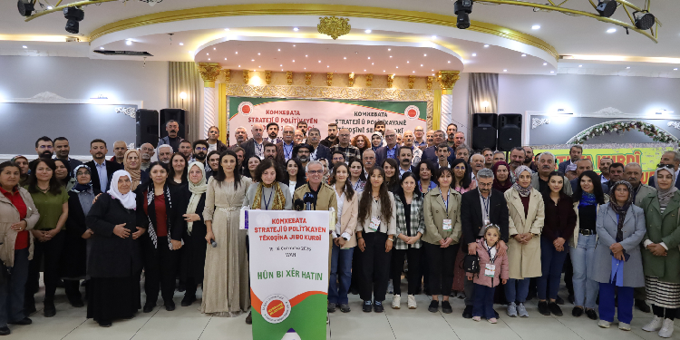 Van’da Kürtçe çalıştayı: Anadil mücadelesi toplumsal bir sorumluluktur