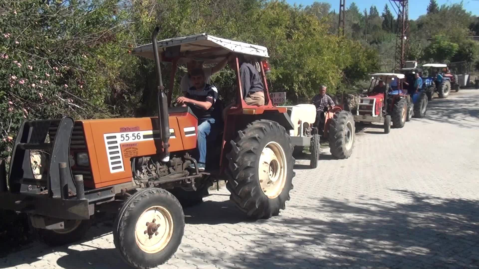 Osmaniye’de köylülerden taş ocağına karşı traktörlü eylem