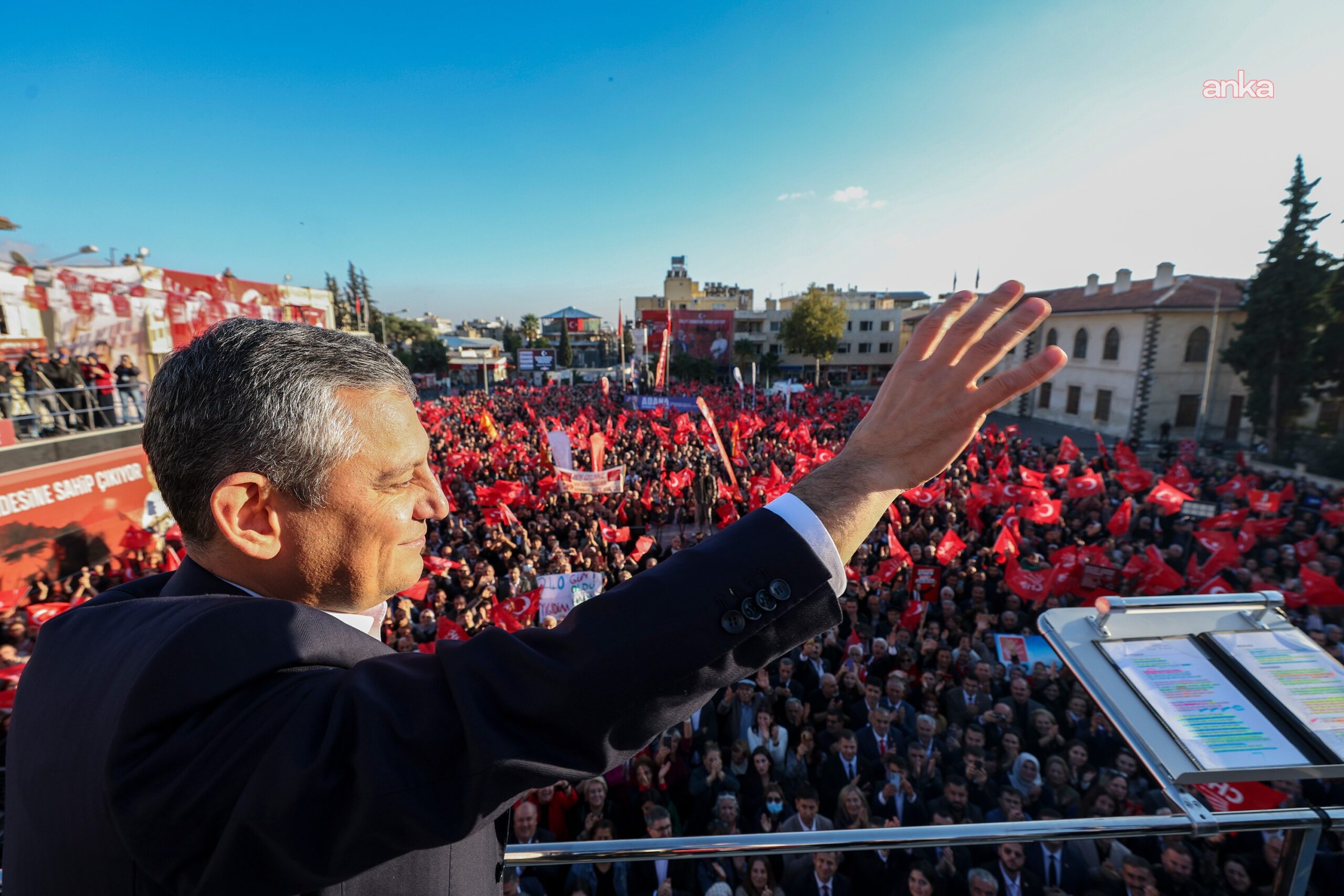 Özgür Özel Kilis’te: ‘İBB yargılamasının canlı yayında yapılmasını istiyoruz’