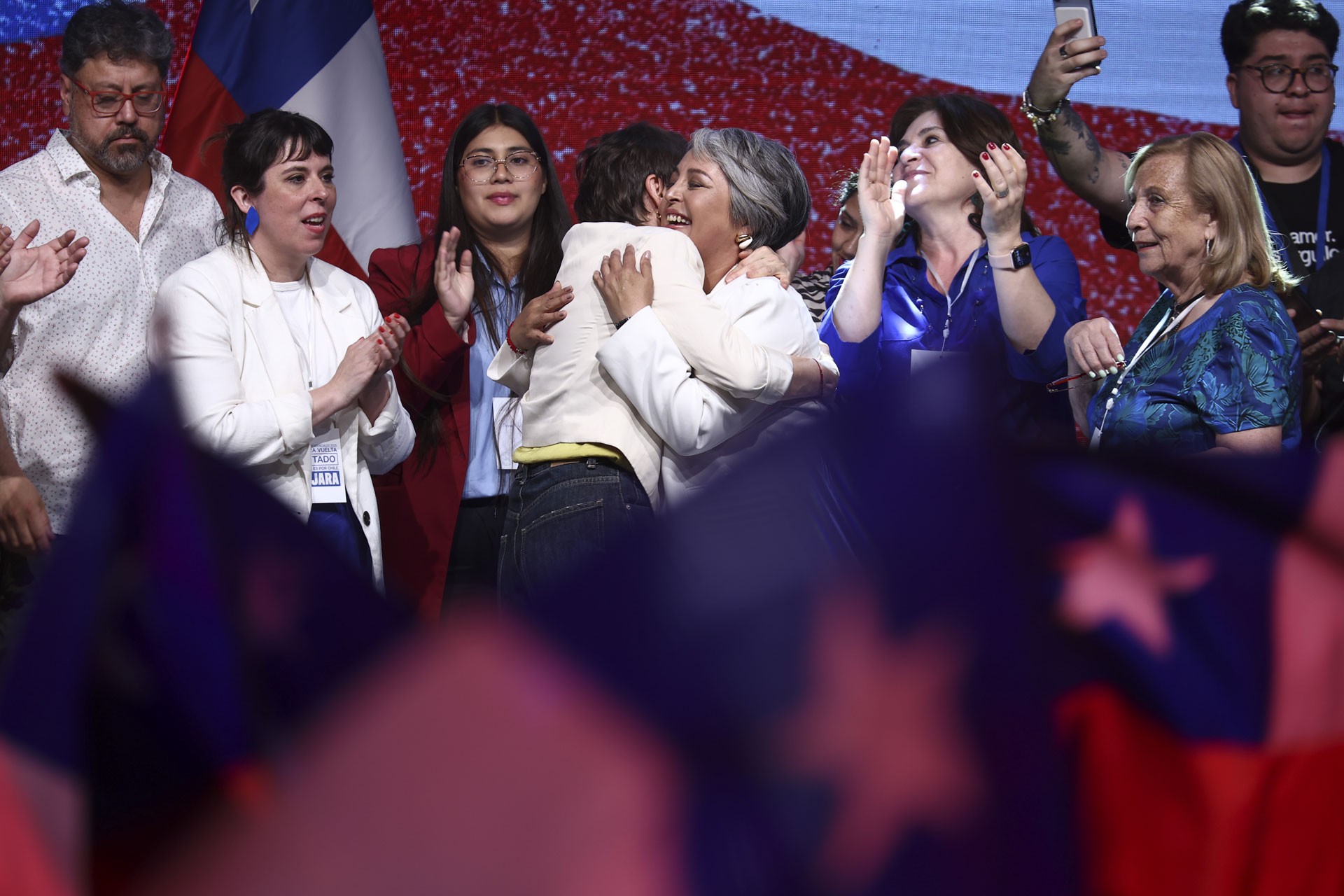 Şili’de seçim: Komünist aday Jeannette Jara ilk turu önde tamamladı
