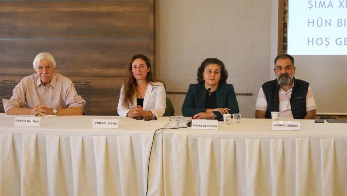 Diyarbakır’da toplum sağlığı için ‘barış’ tartışıldı