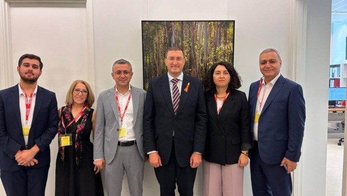 DEM Parti’den ‘süreç’ diplomasisi: Avustralya’ya ziyaret