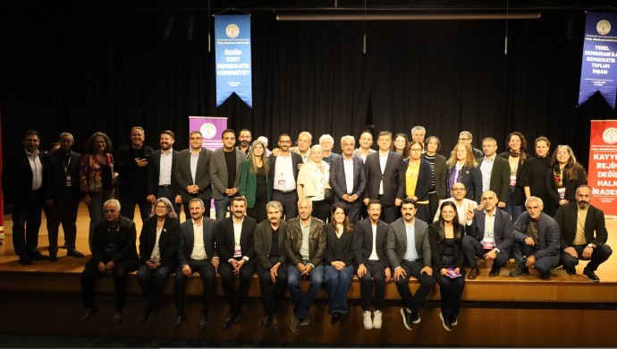 İstanbul’da Yerel Demokrasi Konferansı: İktidardaki kuvvetleri ayırdıkça demokrasi artar