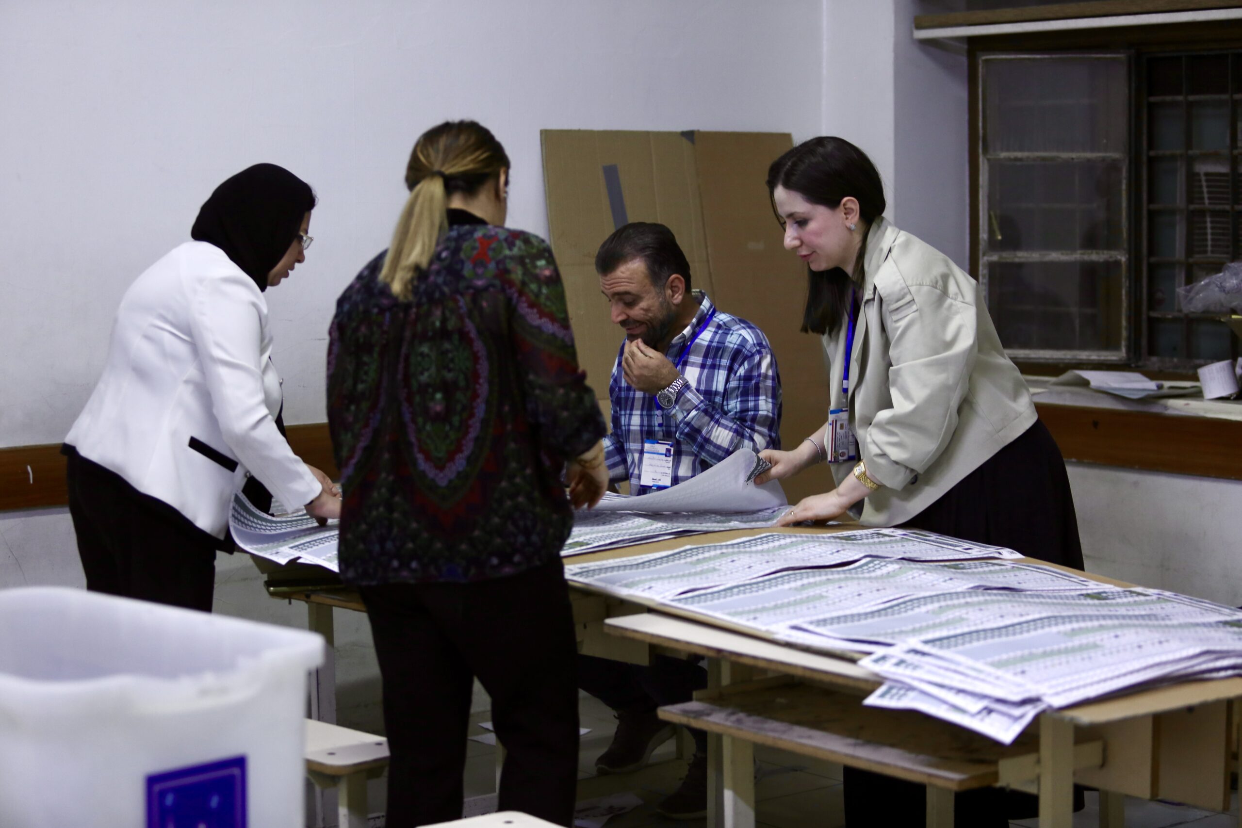 Irak’ta seçimler: Elektronik ortamda ve elle yapılan sayım sonuçları aynı