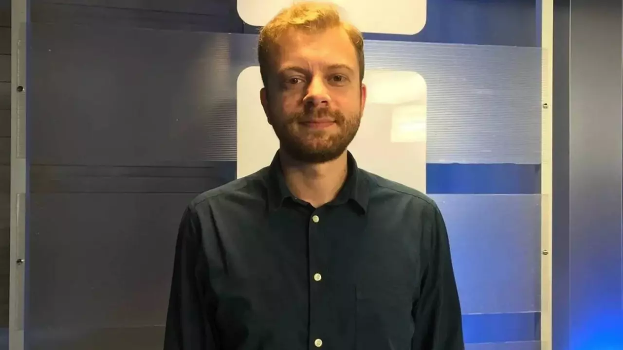 Akademisyen Emrah Gülsunar tahliye edildi: Yaptığı anket gerekçe gösterilerek tutuklanmıştı