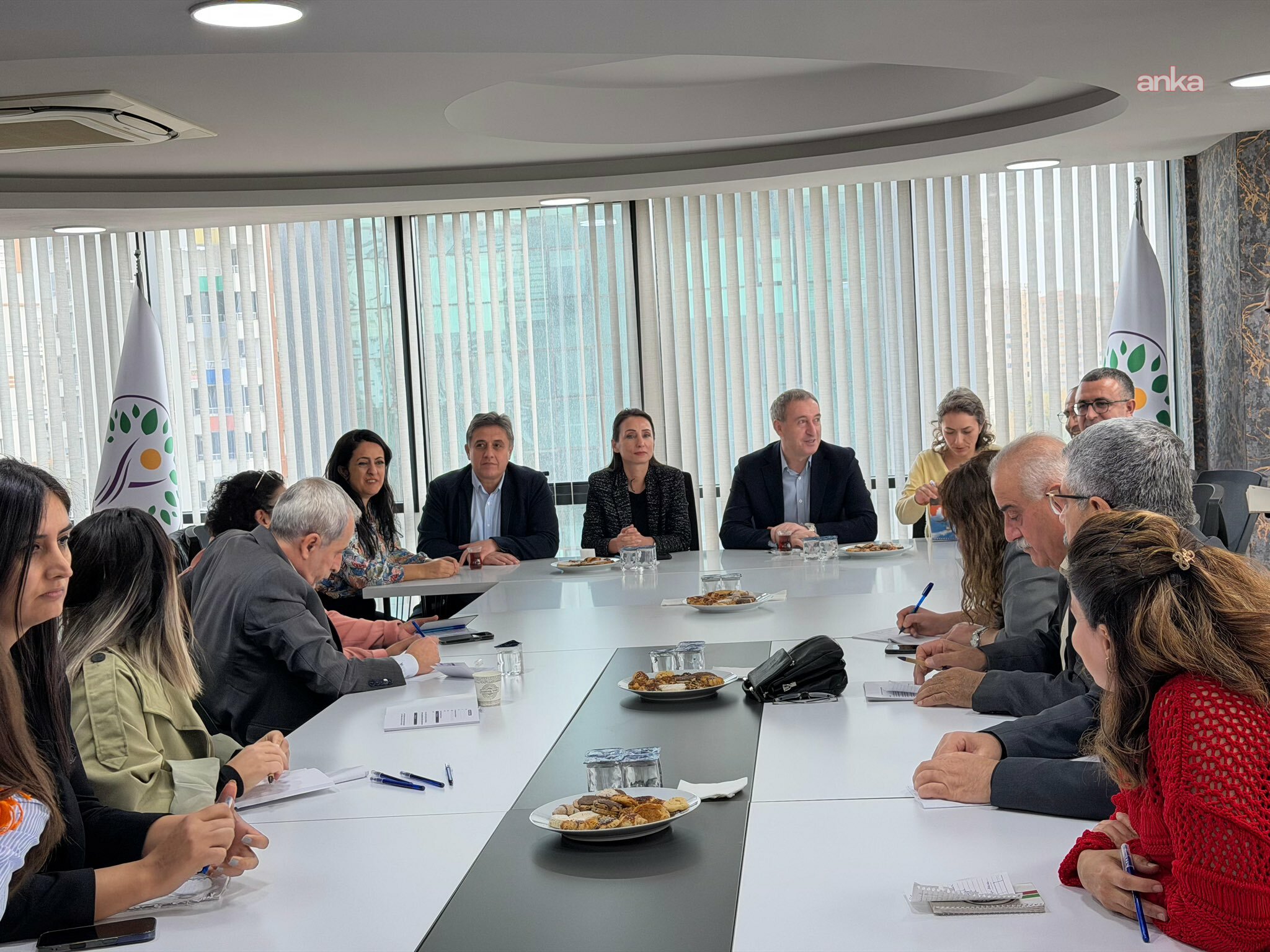 DEM Parti’den Demokratik Yerel Yönetimler buluşması