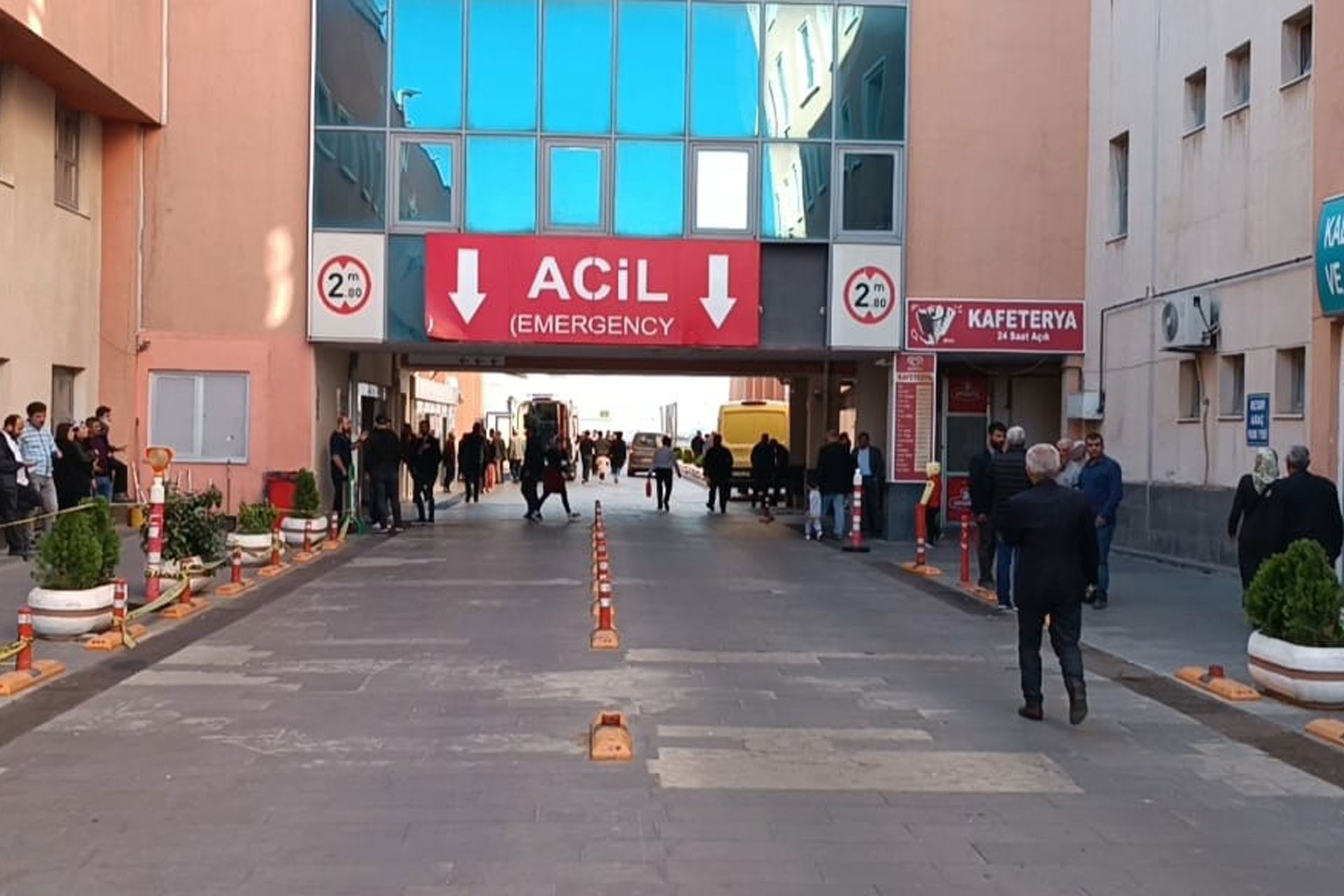 İstanbul’da gıda zehirlenmesi: Ailenin kaldığı otelden iki kişi daha hastaneye kaldırıldı