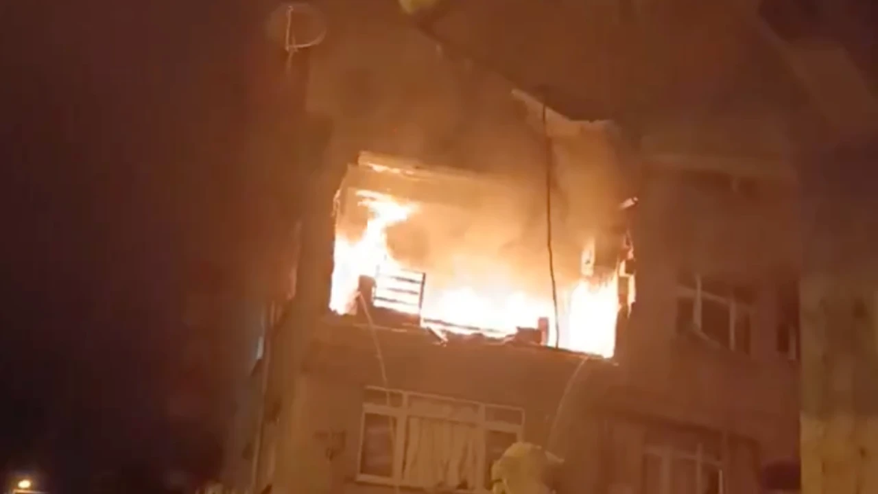 Kağıthane’de bir binada patlama: 1 kişi yaralandı