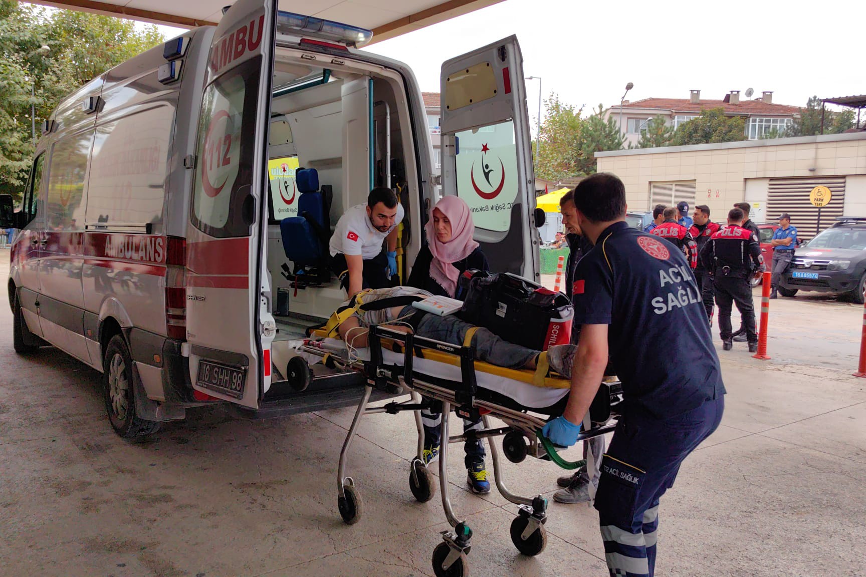 Kayseri’de gıda zehirlenmesi şüphesi: 74 kişi hastaneye başvurdu