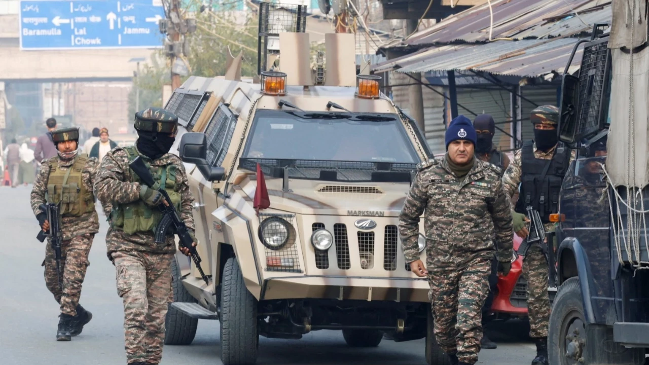 Keşmir’de karakolda patlama: 9 kişi hayatını kaybetti