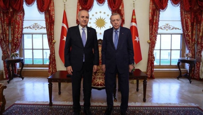 Cumhurbaşkanı Erdoğan ile Numan Kurtulmuş bir araya geldi