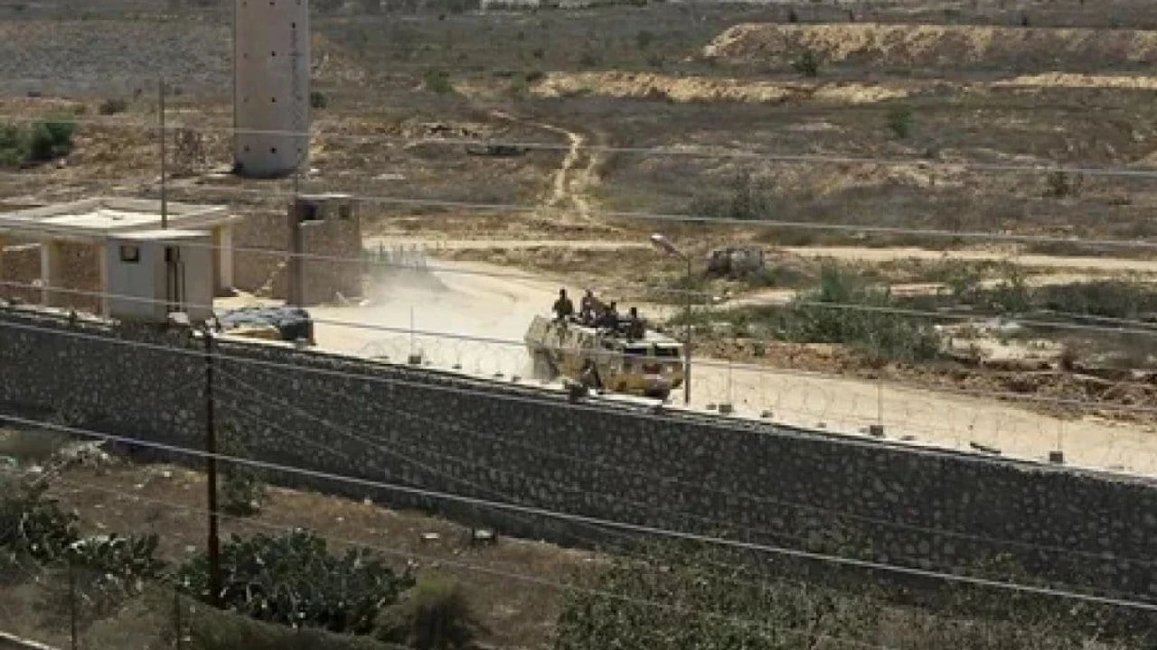 İsrail, Mısır sınırını ‘kapalı askeri bölge’ ilan etti