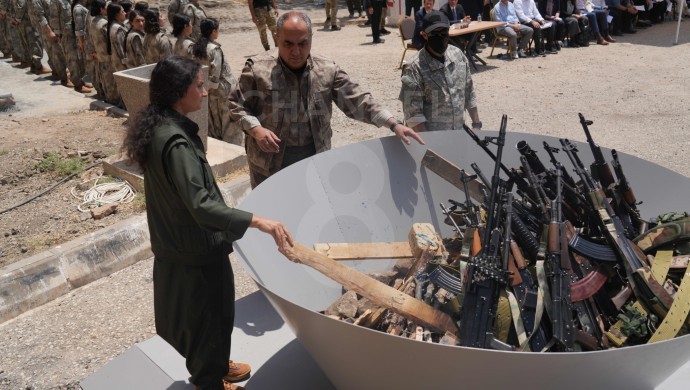 AK Parti’den PKK’nin silah bırakmasına dair açıklama: TSK ve MİT teyit ederse süreç tamamlanacak