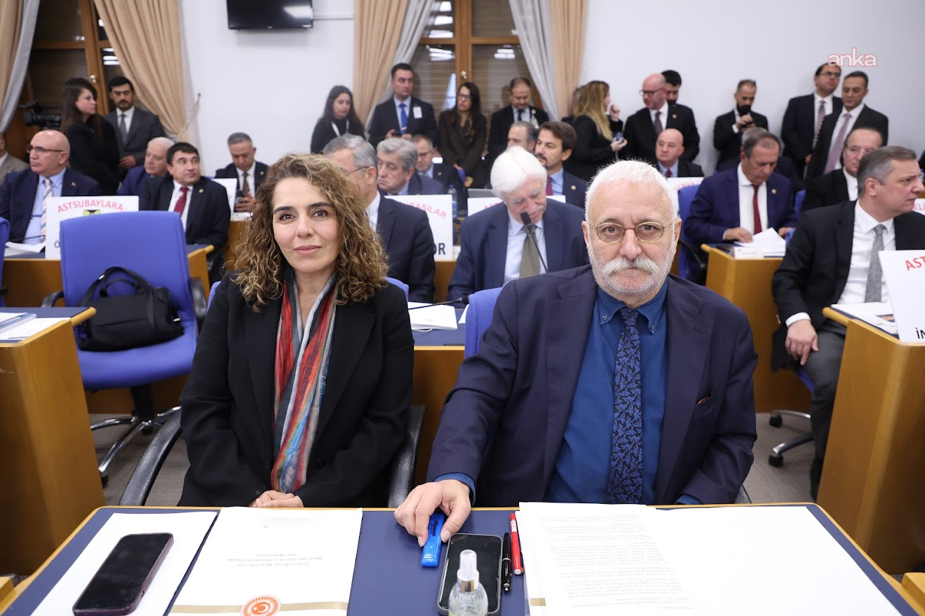 Oluç: Orta Doğu’daki dengeleri yeniden değiştirebilecek olan güç Kürtlerdir