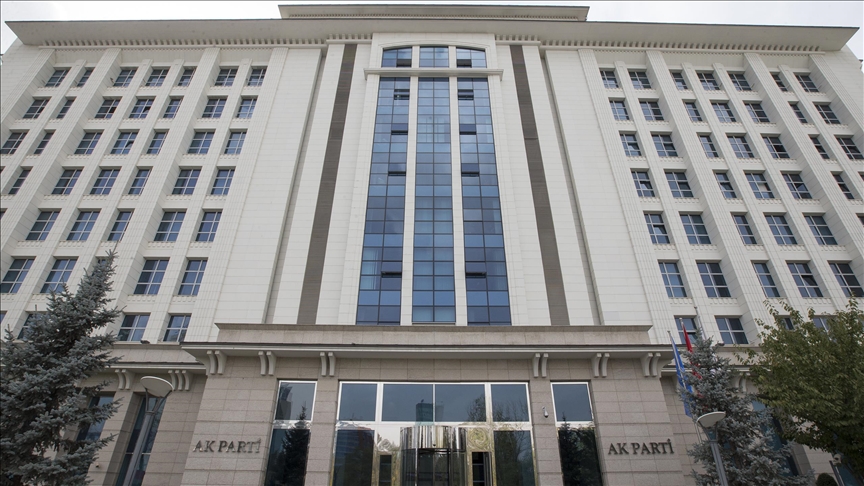 AK Parti’li komisyon üyelerinden ‘rapor’ toplantısı