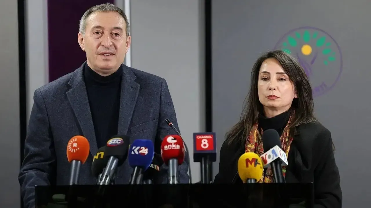 DEM Parti Eş Genel Başkanları’ndan askeri uçak kazası için başsağlığı