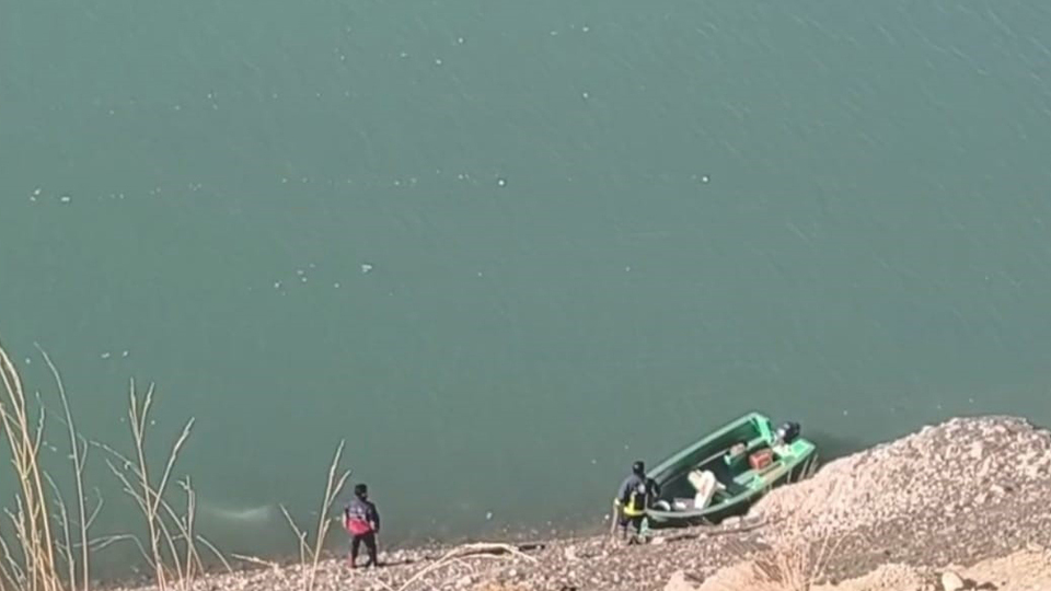 Van’da Zernek Barajı’na araç uçtu: 2 kişi hayatını kaybetti
