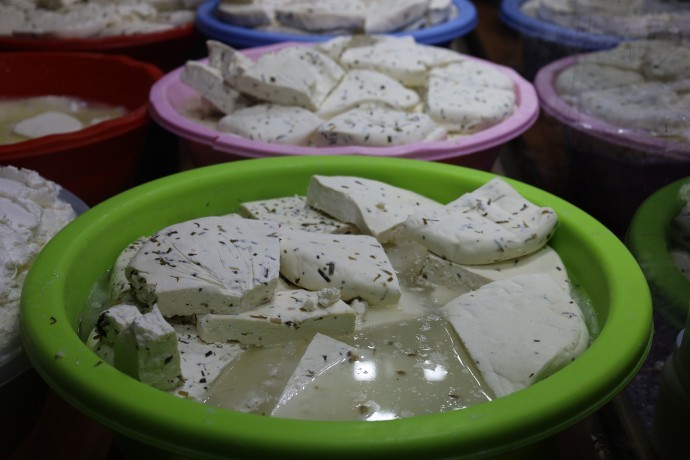 Van’da otlu peynir fiyatları uçtu