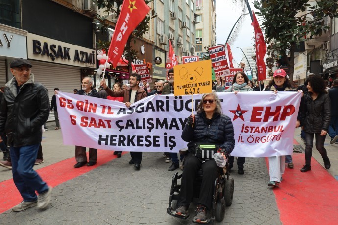 Asgari ücret görüşmeleri başlarken emekçilerden net talep: İnsan onuruna yaraşır ücret