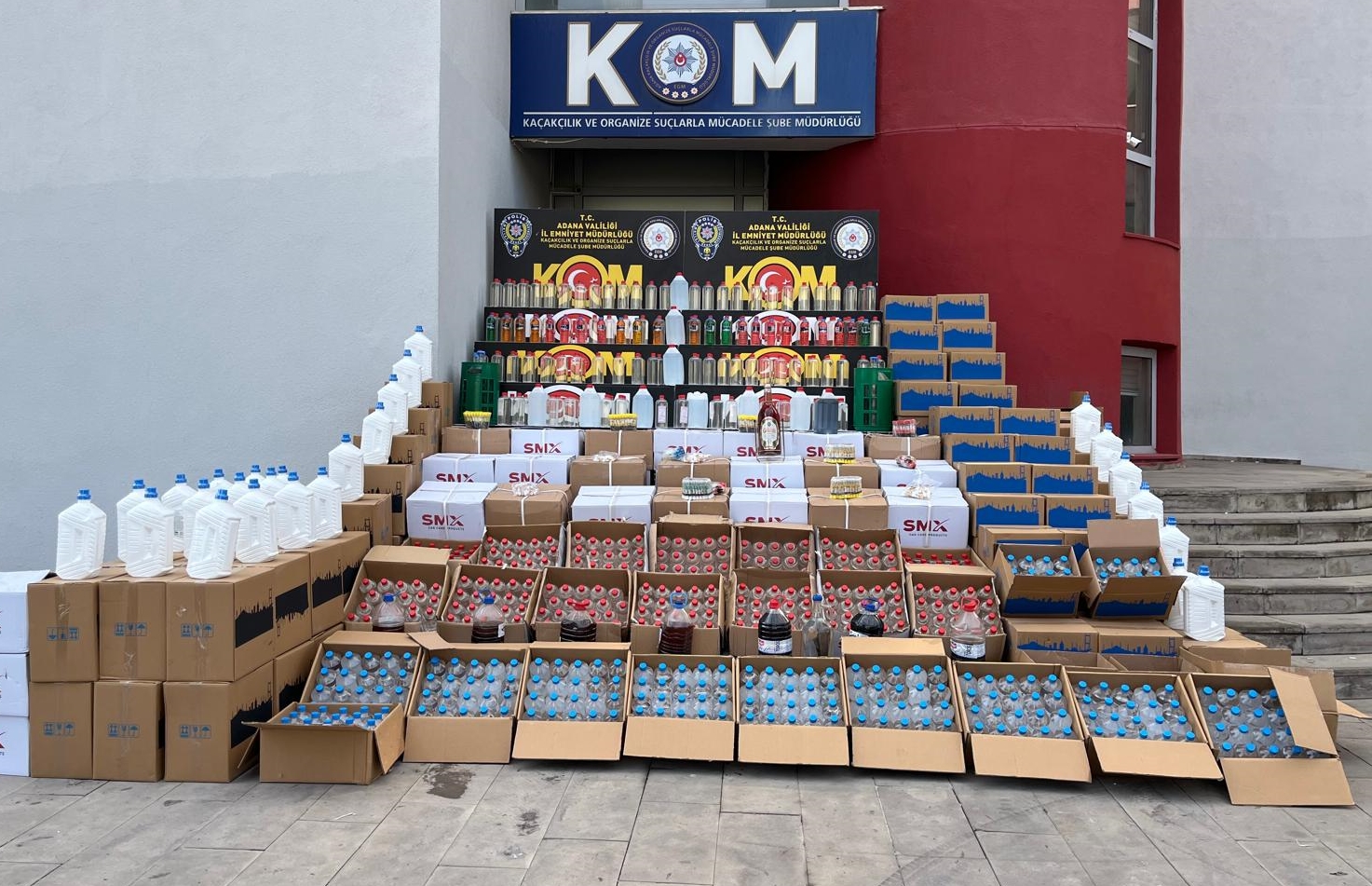 Sahte içki operasyonu: 17 kişi gözaltında