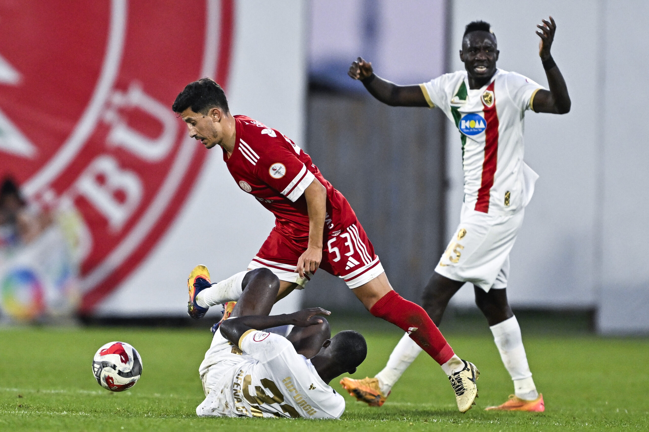 Amedspor uzatmalarda kazandı: Diagne 90+3’te sahneye çıktı