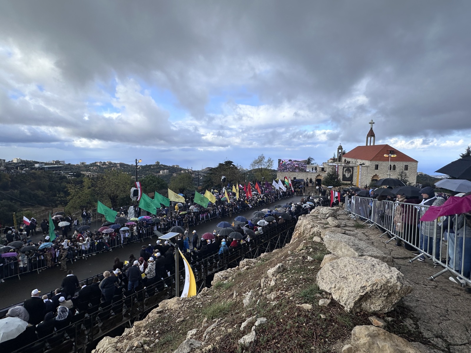 Papa 14. Leo, Lübnan’da: ‘En acil görev barıştır’