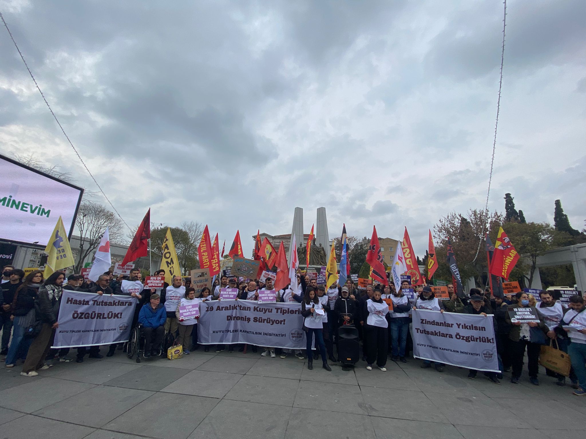 Kuyu Tipleri Kapatılsın İnisiyatifi’nden 19 Aralık katliamı açıklaması: ‘Unutma, unutturma’