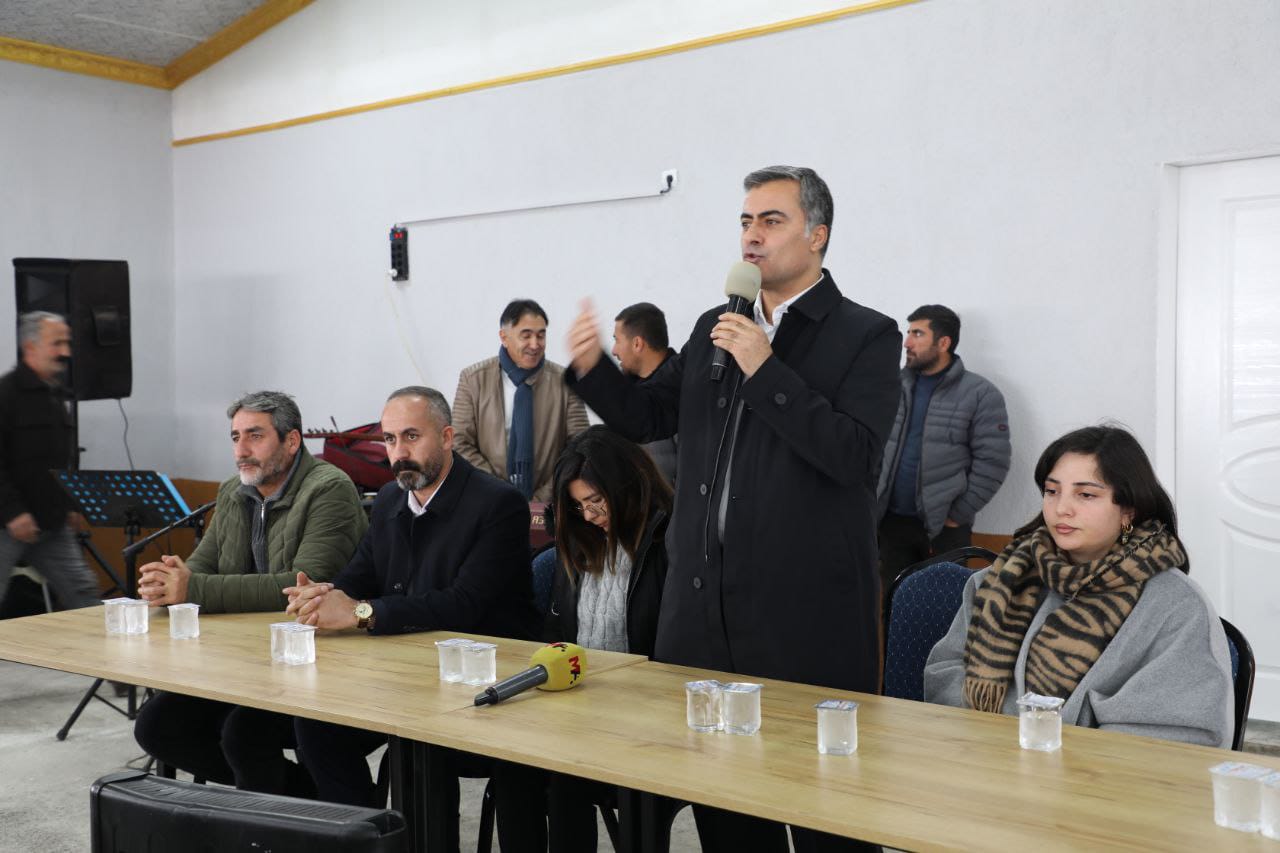 Zeydan: Van halkı 10 aydır kayyıma karşı iradesine sahip çıkıyor