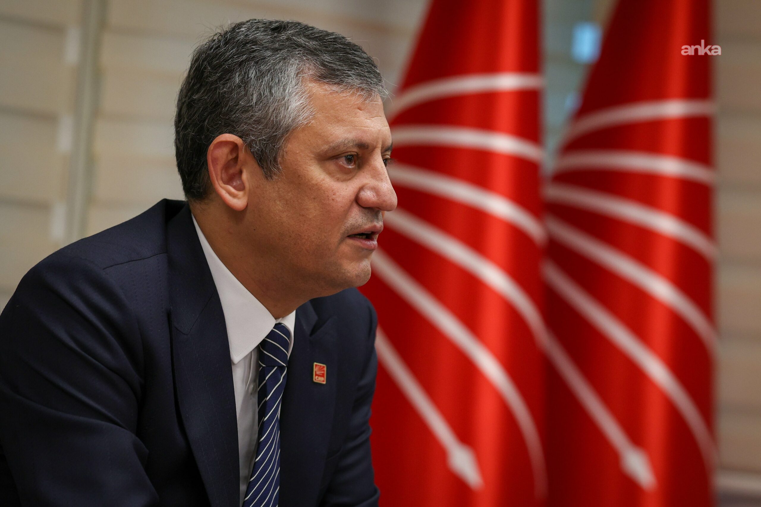 CHP Genel Başkanı Özel, Fenerbahçe Başkanvekili Salar ile görüştü