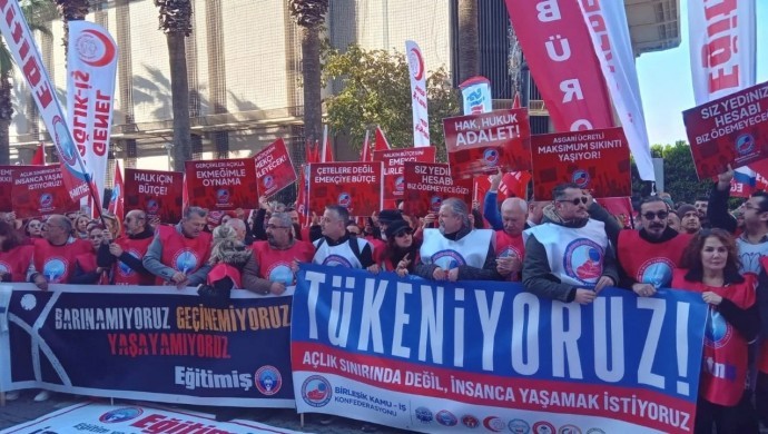 Kamu çalışanları iş bıraktı: Asgari ücretin belirleneceği masada işçi bile yok