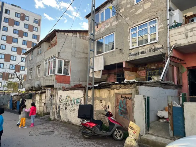 Pendik’te yoksulluk yangını: Hep garibanlıktan oluyor